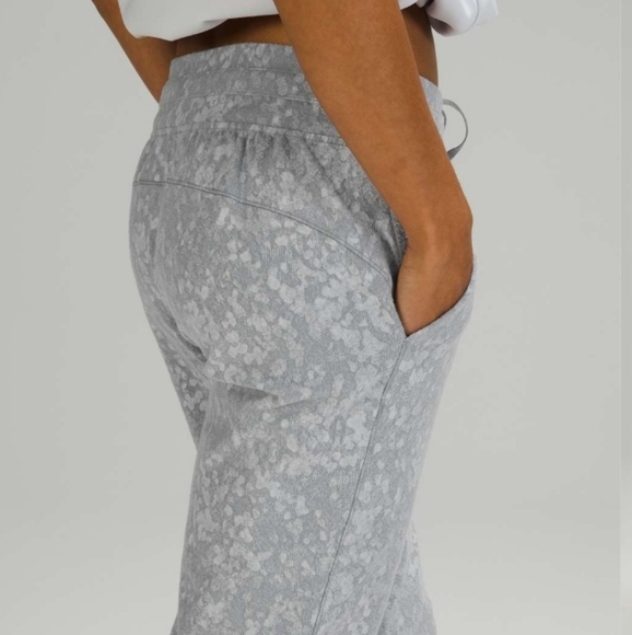 Lululemon Ready To Rulu Jogger Crop - Picture 5 of 9